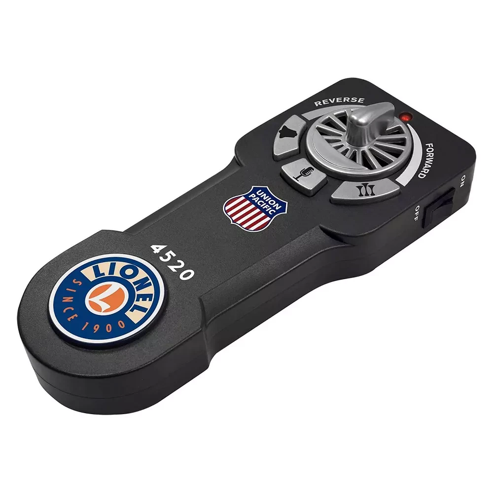 Lionel Union Pacific Flyer - O Gauge - LionChief Train Set With Bluetooth 4 Lionel Union Pacific Flyer - O Gauge - LionChief Train Set With Bluetooth - Image 4