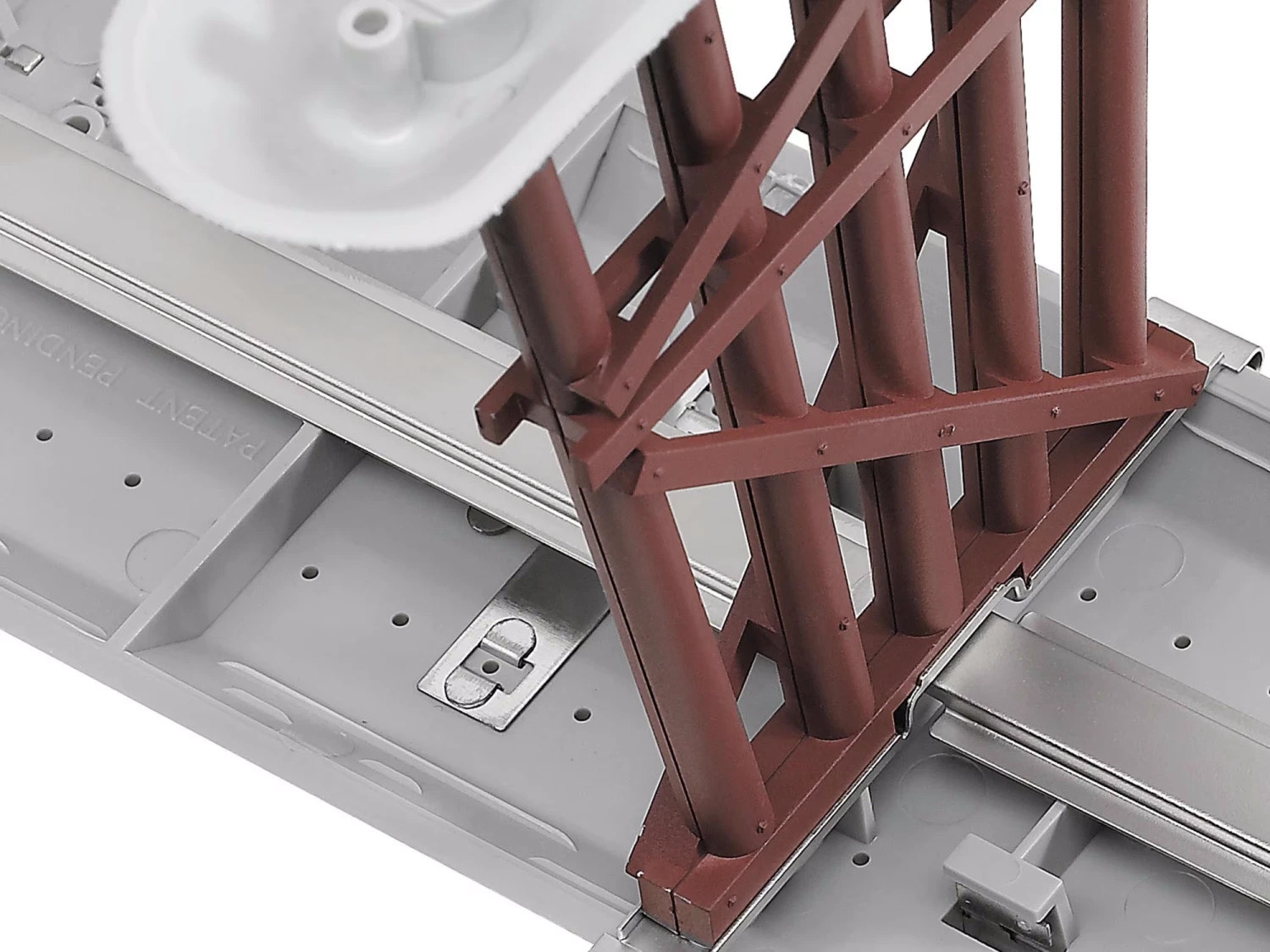 Lionel O-Gauge FasTrack Graduated Trestle 2 Lionel O-Gauge FasTrack Graduated Trestle - Image 2