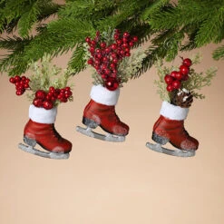 6 Inch Skate With Floral Accent - Pinecone -Country Christmas Loft Shop s7e3qltkifznj69f4pks